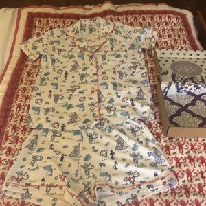 NWT Roller Rabbit Nantucket PJs size small